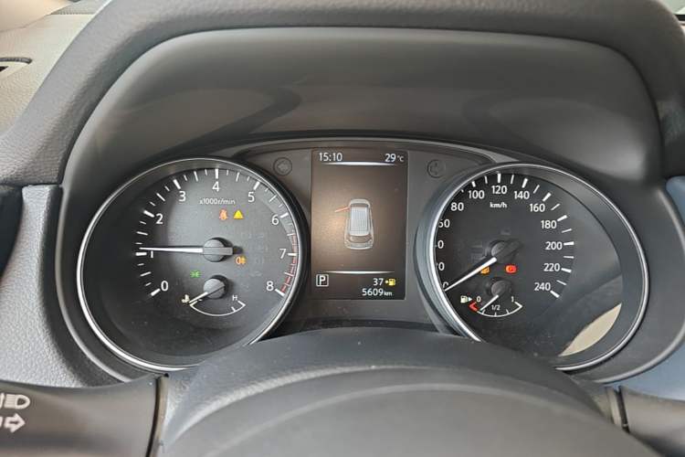 Used Nissan X-Trail 2025 Honor 2.0L Two-Wheel Drive Leading Edition Instrument Cluster