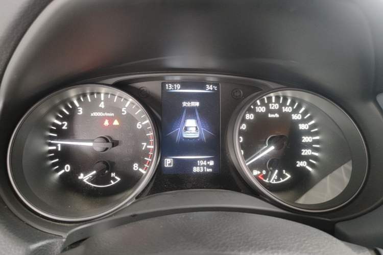 Used Nissan X-Trail 2025 Honor 2.0L Two-Wheel Drive Leading Edition Instrument Cluster