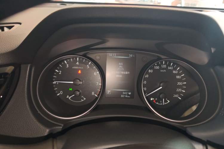 Used Nissan X-Trail 2025 Honor 2.0L Two-Wheel Drive Leading Edition Instrument Cluster