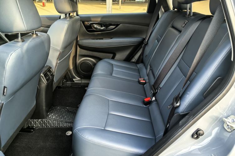 Used Nissan X-Trail 2025 Honor 2.0L Two-Wheel Drive Leading Edition Interior 7