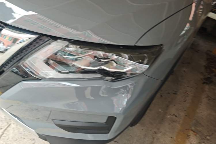 Used Nissan X-Trail 2025 Honor 2.0L Two-Wheel Drive Leading Edition Left Front Headlight