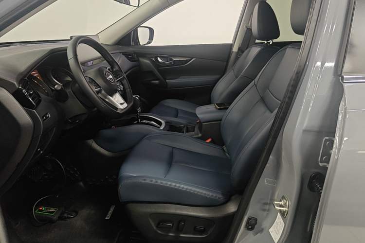 Used Nissan X-Trail 2025 Honor 2.0L Two-Wheel Drive Leading Edition Left Front Seat