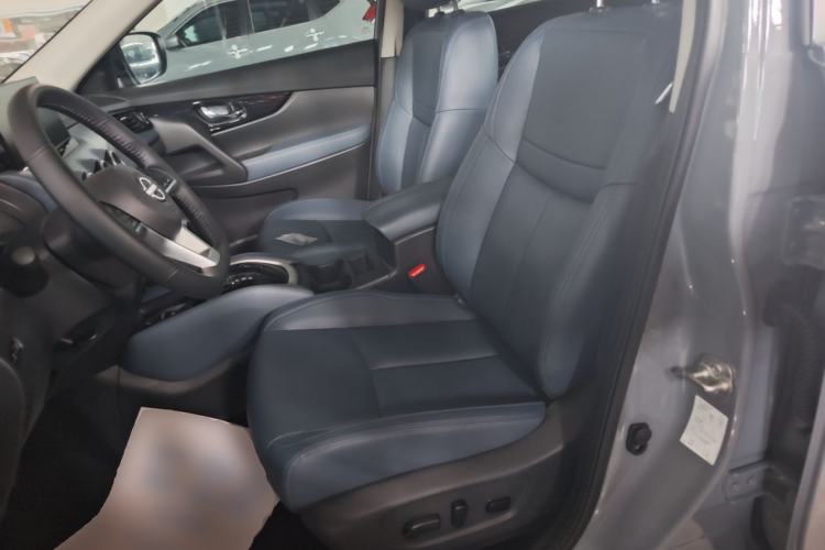 Used Nissan X-Trail 2025 Honor 2.0L Two-Wheel Drive Leading Edition Left Front Seat