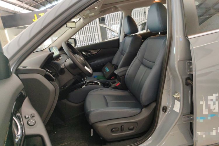 Used Nissan X-Trail 2025 Honor 2.0L Two-Wheel Drive Leading Edition Left Front Seat