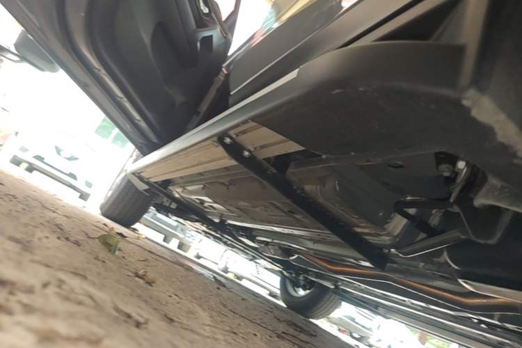 Used Nissan X-Trail 2025 Honor 2.0L Two-Wheel Drive Leading Edition Left Side Sill