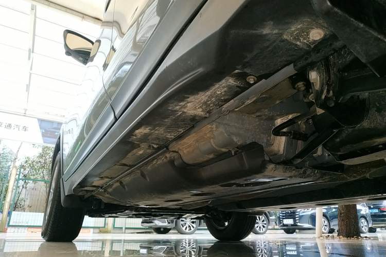 Used Nissan X-Trail 2025 Honor 2.0L Two-Wheel Drive Leading Edition Left Side Sill