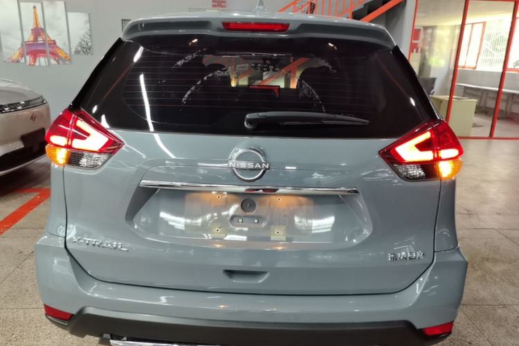 Used Nissan X-Trail 2025 Honor 2.0L Two-Wheel Drive Leading Edition Rear
