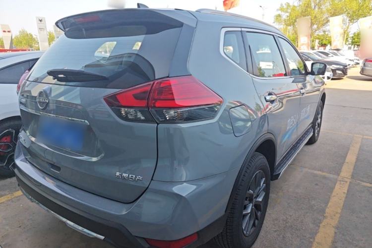 Used Nissan X-Trail 2025 Honor 2.0L Two-Wheel Drive Leading Edition Rear Right 45 Deg