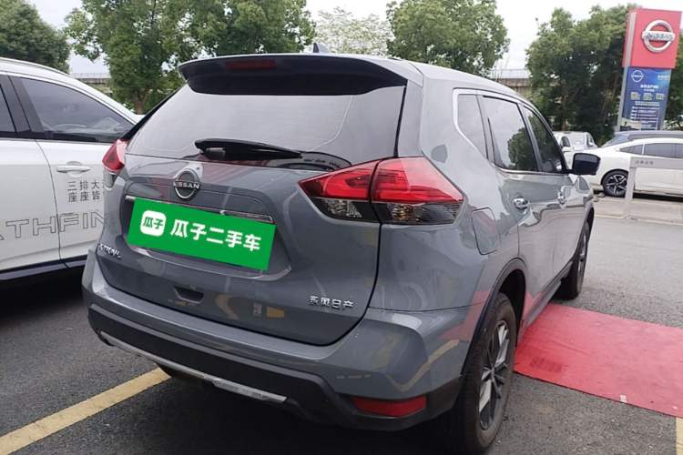 Used Nissan X-Trail 2025 Honor 2.0L Two-Wheel Drive Leading Edition Rear Right 45 Deg
