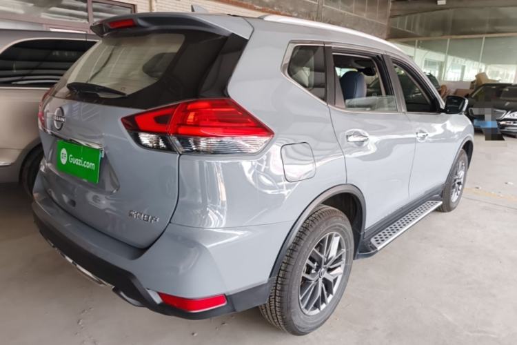 Used Nissan X-Trail 2025 Honor 2.0L Two-Wheel Drive Leading Edition Rear Right 45 Deg