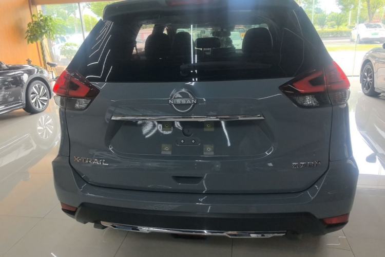 Used Nissan X-Trail 2025 Honor 2.0L Two-Wheel Drive Leading Edition Rear