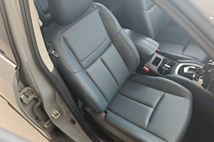 Used Nissan X-Trail 2025 Honor 2.0L Two-Wheel Drive Leading Edition Right Front Seat