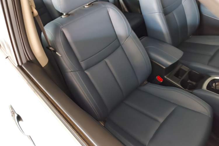 Used Nissan X-Trail 2025 Honor 2.0L Two-Wheel Drive Leading Edition Right Front Seat
