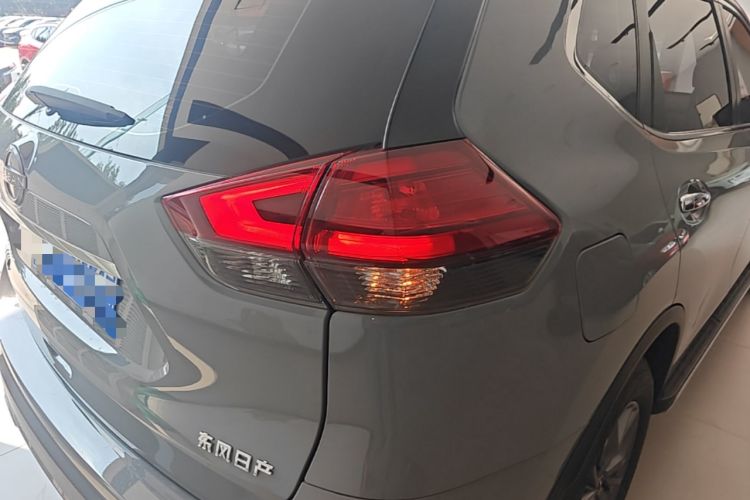 Used Nissan X-Trail 2025 Honor 2.0L Two-Wheel Drive Leading Edition Right Rear Taillight