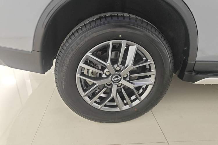 Used Nissan X-Trail 2025 Honor 2.0L Two-Wheel Drive Leading Edition Right Rear Wheel Hub