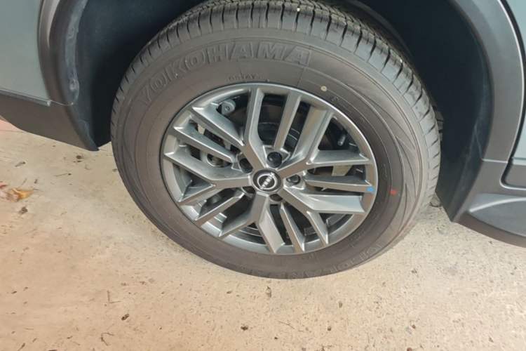 Used Nissan X-Trail 2025 Honor 2.0L Two-Wheel Drive Leading Edition Right Rear Wheel Hub
