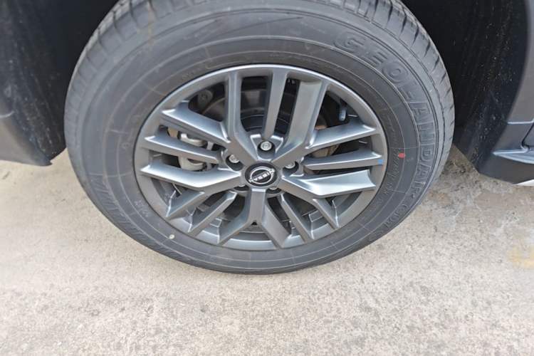 Used Nissan X-Trail 2025 Honor 2.0L Two-Wheel Drive Leading Edition Right Rear Wheel Hub