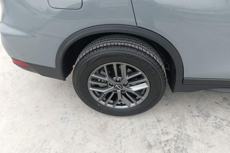 Used Nissan X-Trail 2025 Honor 2.0L Two-Wheel Drive Leading Edition Right Rear Wheel Hub