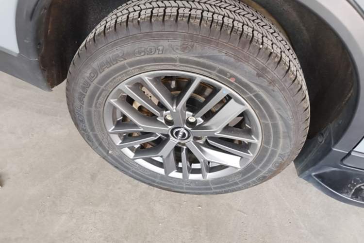 Used Nissan X-Trail 2025 Honor 2.0L Two-Wheel Drive Leading Edition Right Rear Wheel Hub