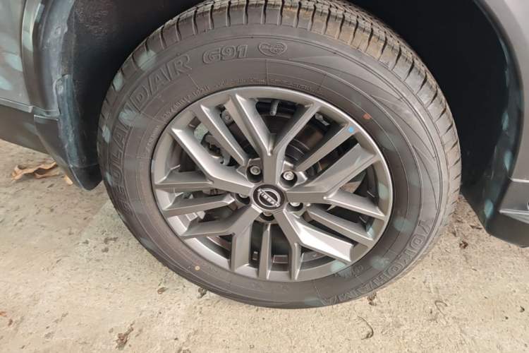 Used Nissan X-Trail 2025 Honor 2.0L Two-Wheel Drive Leading Edition Right Rear Wheel Hub