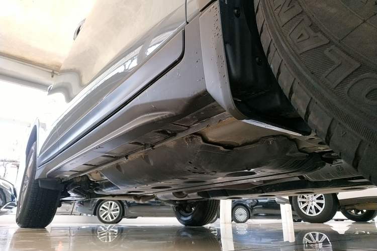 Used Nissan X-Trail 2025 Honor 2.0L Two-Wheel Drive Leading Edition Right Side Sill