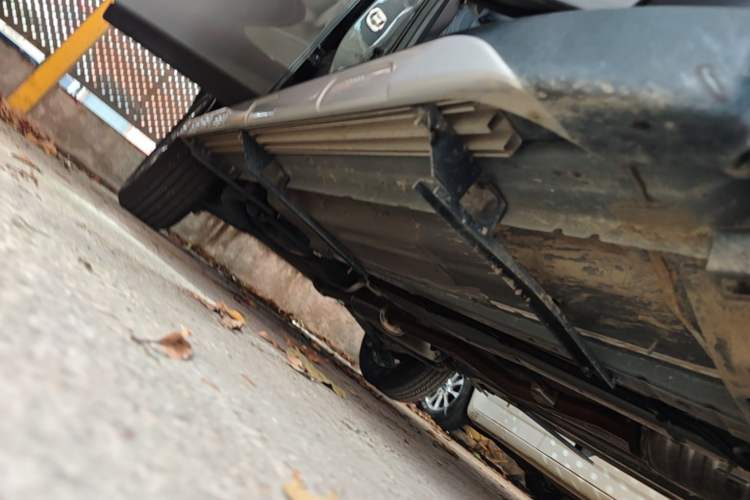 Used Nissan X-Trail 2025 Honor 2.0L Two-Wheel Drive Leading Edition Right Side Sill