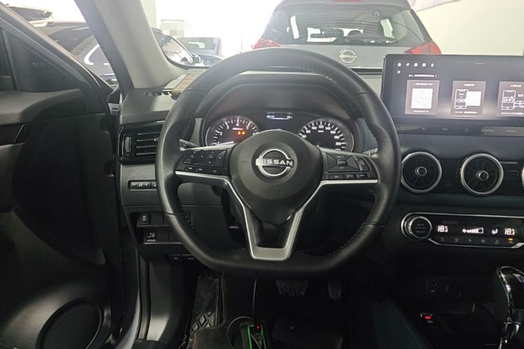 Used Nissan X-Trail 2025 Honor 2.0L Two-Wheel Drive Leading Edition Steering Wheel