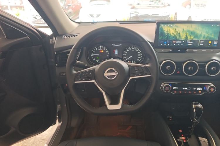 Used Nissan X-Trail 2025 Honor 2.0L Two-Wheel Drive Leading Edition Steering Wheel