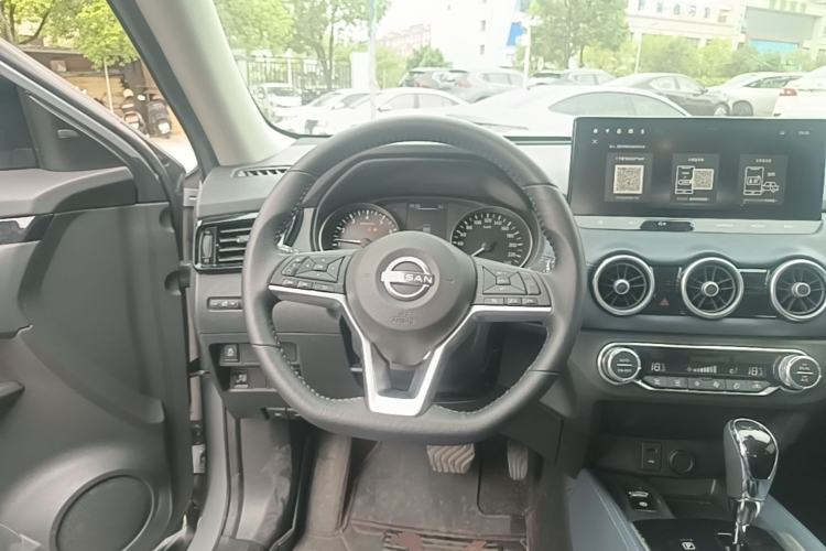 Used Nissan X-Trail 2025 Honor 2.0L Two-Wheel Drive Leading Edition Steering Wheel