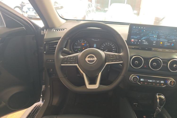 Used Nissan X-Trail 2025 Honor 2.0L Two-Wheel Drive Leading Edition Steering Wheel