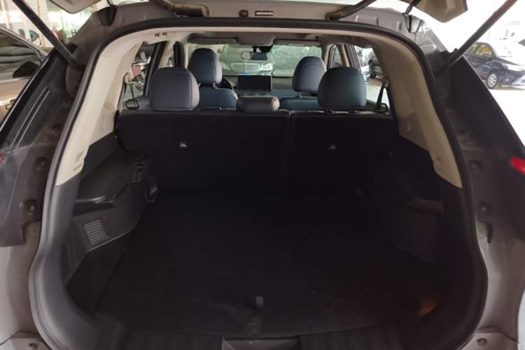 Used Nissan X-Trail 2025 Honor 2.0L Two-Wheel Drive Leading Edition Trunk