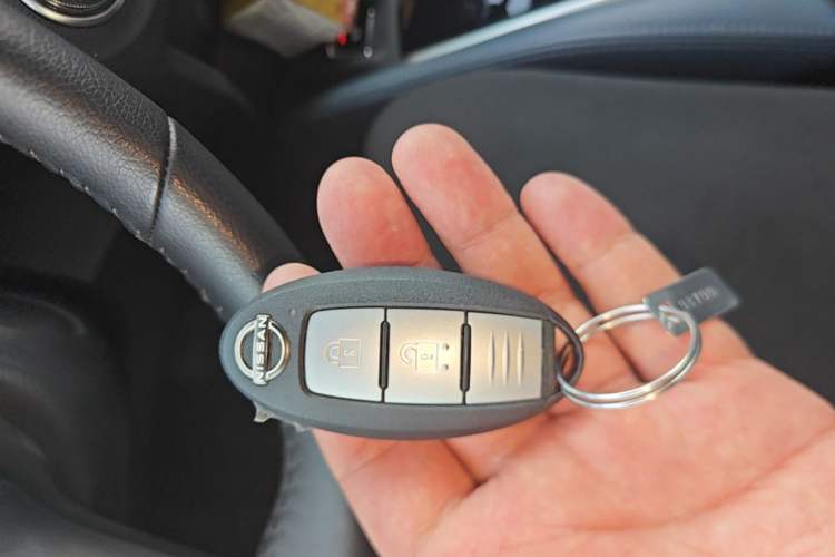 Used Nissan X-Trail 2025 Honor 2.0L Two-Wheel Drive Leading Edition Vehicle Key