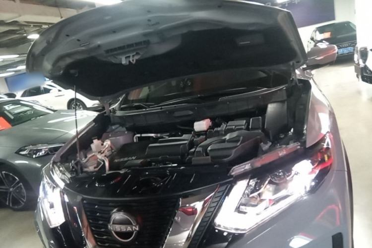 Used Nissan X-Trail 2025 Honor 2.0L Two-Wheel Drive Leading Edition Engine Bay