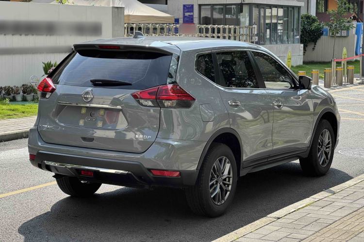 Used Nissan X-Trail 2025 Honor 2.0L Two-Wheel Drive Leading Edition Exterior 3