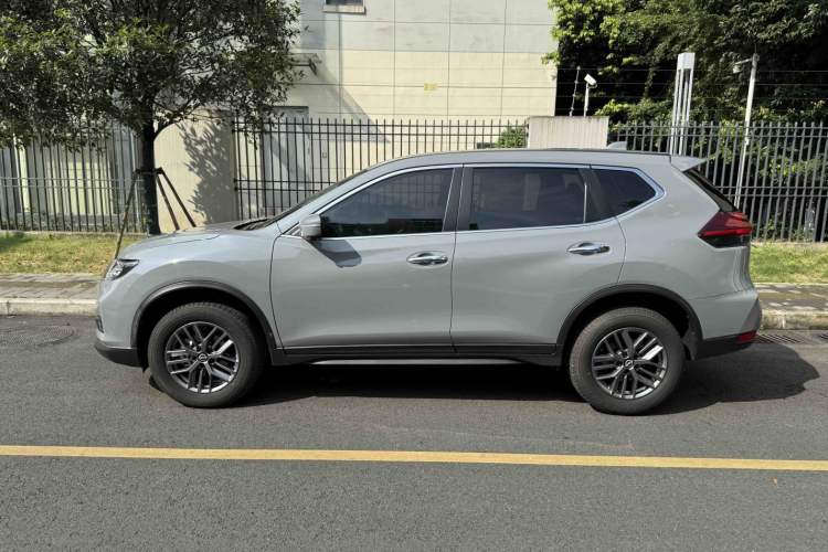 Used Nissan X-Trail 2025 Honor 2.0L Two-Wheel Drive Leading Edition Exterior 7