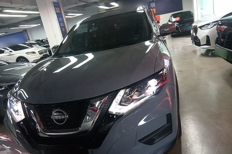 Used Nissan X-Trail 2025 Honor 2.0L Two-Wheel Drive Leading Edition Front