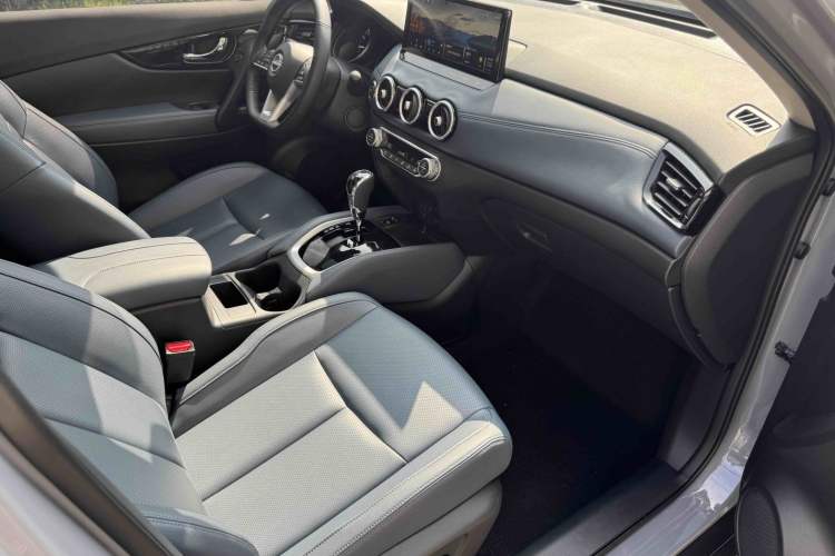 Used Nissan X-Trail 2025 Honor 2.0L Two-Wheel Drive Leading Edition Interior 8