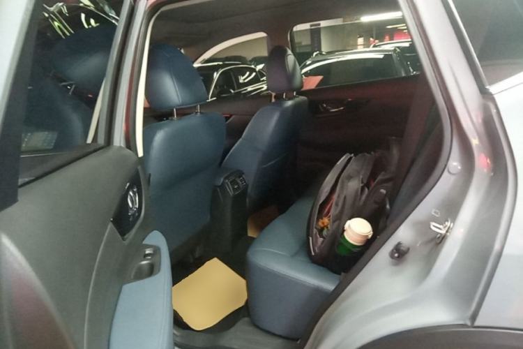 Used Nissan X-Trail 2025 Honor 2.0L Two-Wheel Drive Leading Edition Left Rear Seat