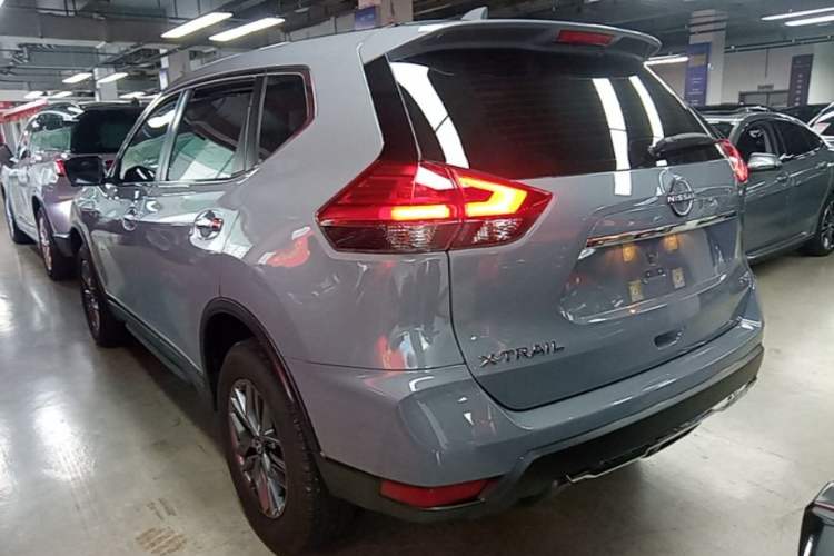 Used Nissan X-Trail 2025 Honor 2.0L Two-Wheel Drive Leading Edition Rear Left 45 Deg