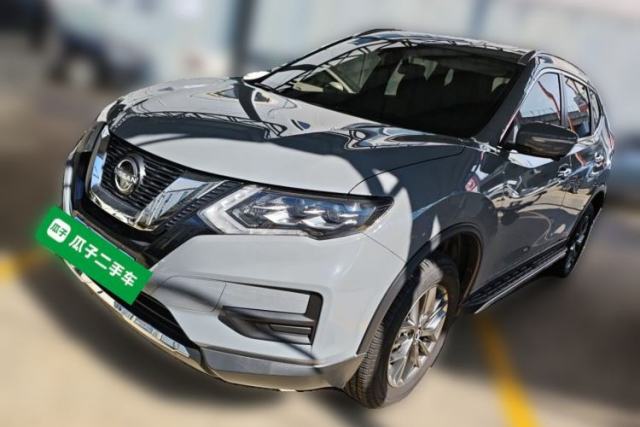 Ojetý Nissan X-Trail 2025 Honor 2.0L Two-Wheel Drive Leading Edition