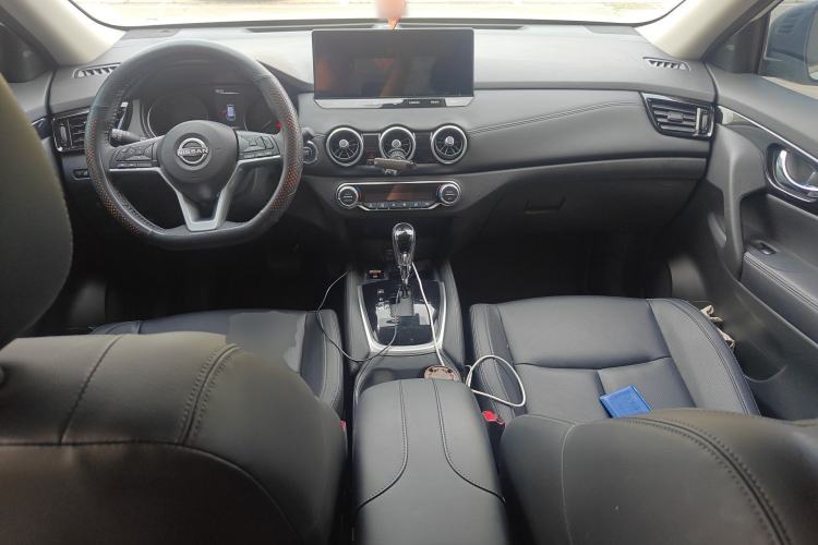 Used Nissan X-Trail 2025 Honor 2.0L Two-Wheel Drive Leading Edition Center Console