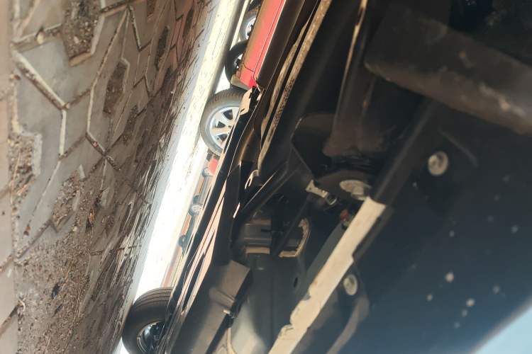 Used Nissan X-Trail 2025 Honor 2.0L Two-Wheel Drive Leading Edition Chassis Rear Right