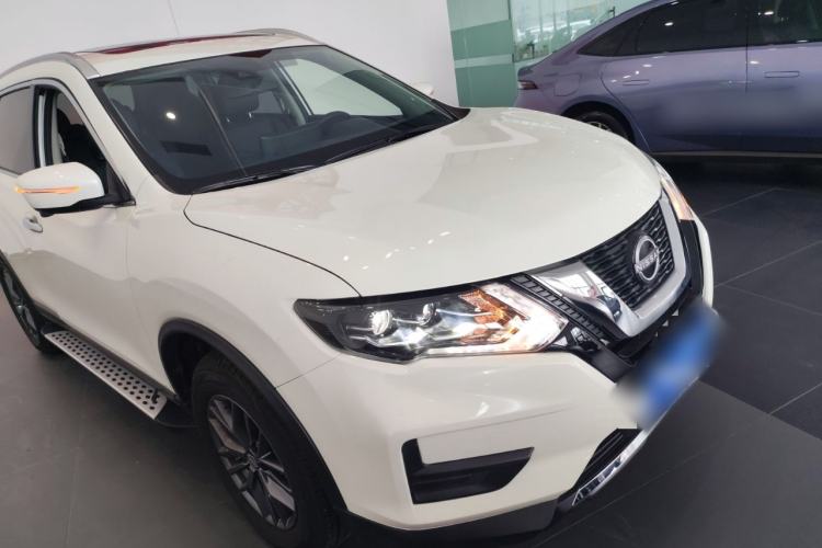 Used Nissan X-Trail 2025 Honor 2.0L Two-Wheel Drive Leading Edition Exterior 1