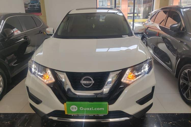 Used Nissan X-Trail 2025 Honor 2.0L Two-Wheel Drive Leading Edition Front