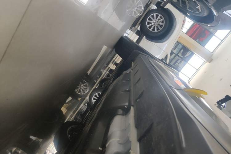 Used Nissan X-Trail 2025 Honor 2.0L Two-Wheel Drive Leading Edition Left Side Sill