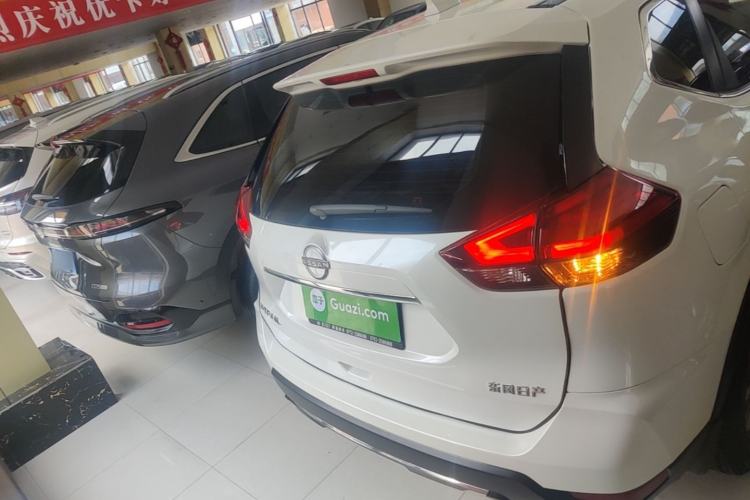 Used Nissan X-Trail 2025 Honor 2.0L Two-Wheel Drive Leading Edition Rear