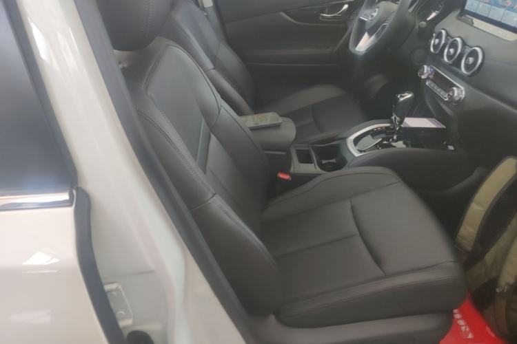 Used Nissan X-Trail 2025 Honor 2.0L Two-Wheel Drive Leading Edition Right Front Seat