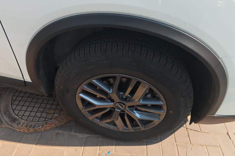 Used Nissan X-Trail 2025 Honor 2.0L Two-Wheel Drive Leading Edition Right Front Wheel Hub