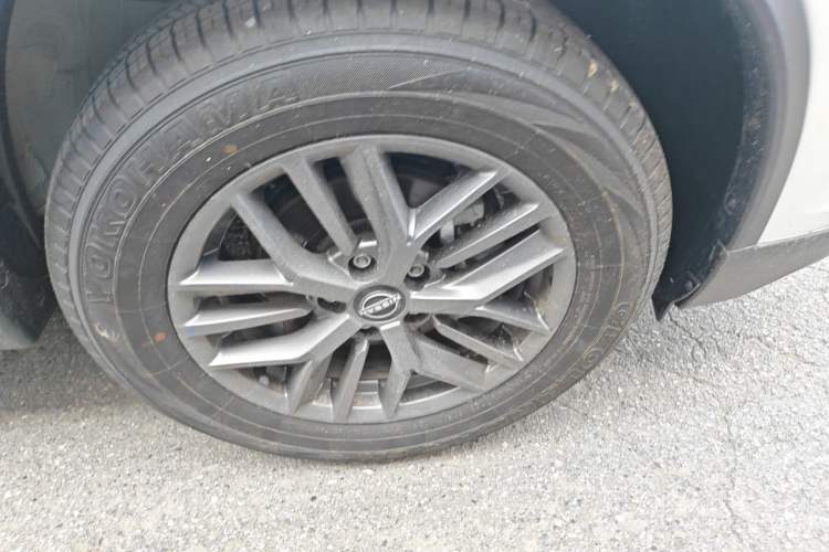Used Nissan X-Trail 2025 Honor 2.0L Two-Wheel Drive Leading Edition Right Front Wheel Hub