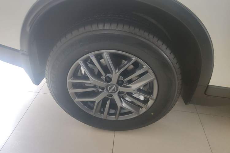 Used Nissan X-Trail 2025 Honor 2.0L Two-Wheel Drive Leading Edition Right Rear Wheel Hub